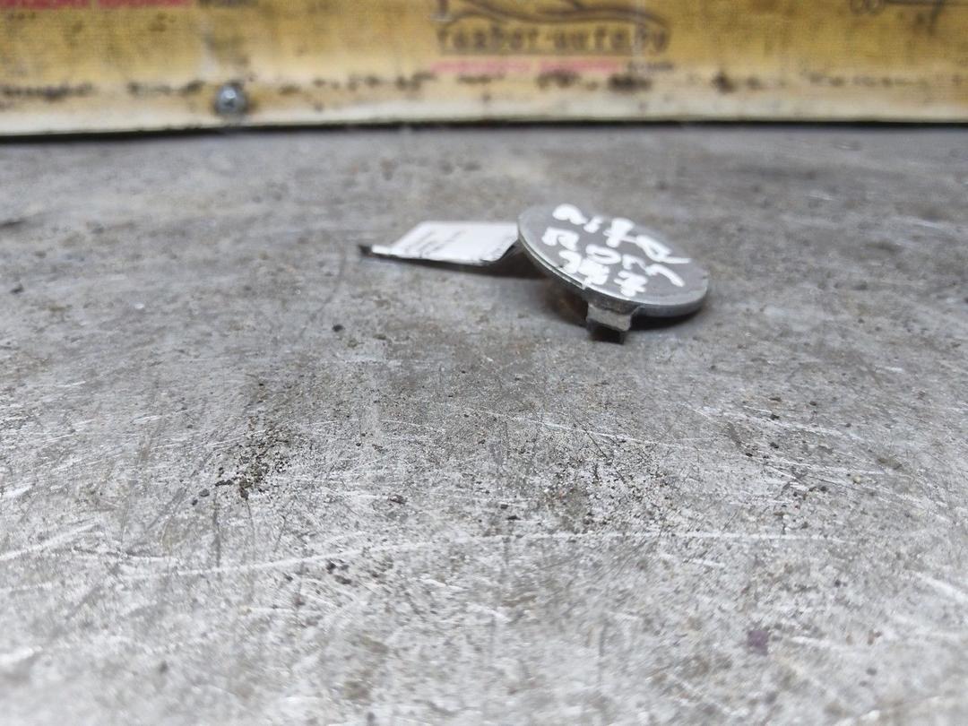 Заглушка (решетка) в бампер передний QU5WQD Alfa Romeo 147 купить с доставкой