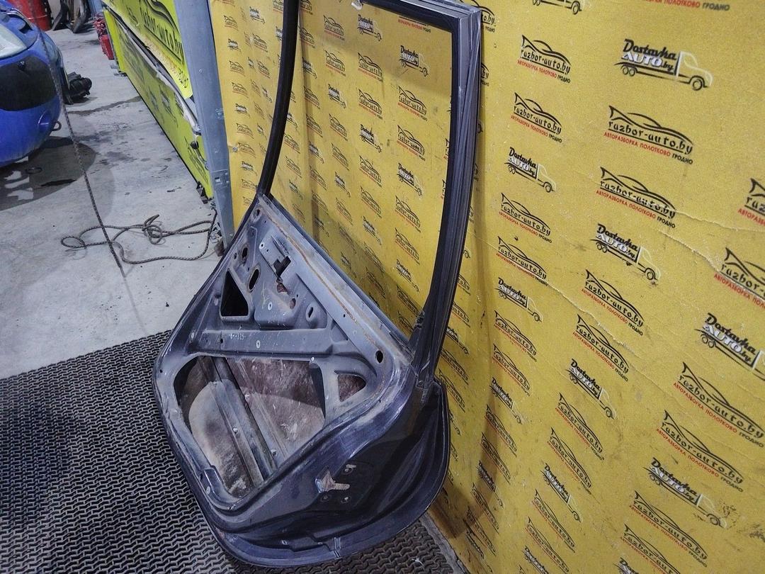 Дверь задняя правая O5GX1L Renault Espace купить с доставкой