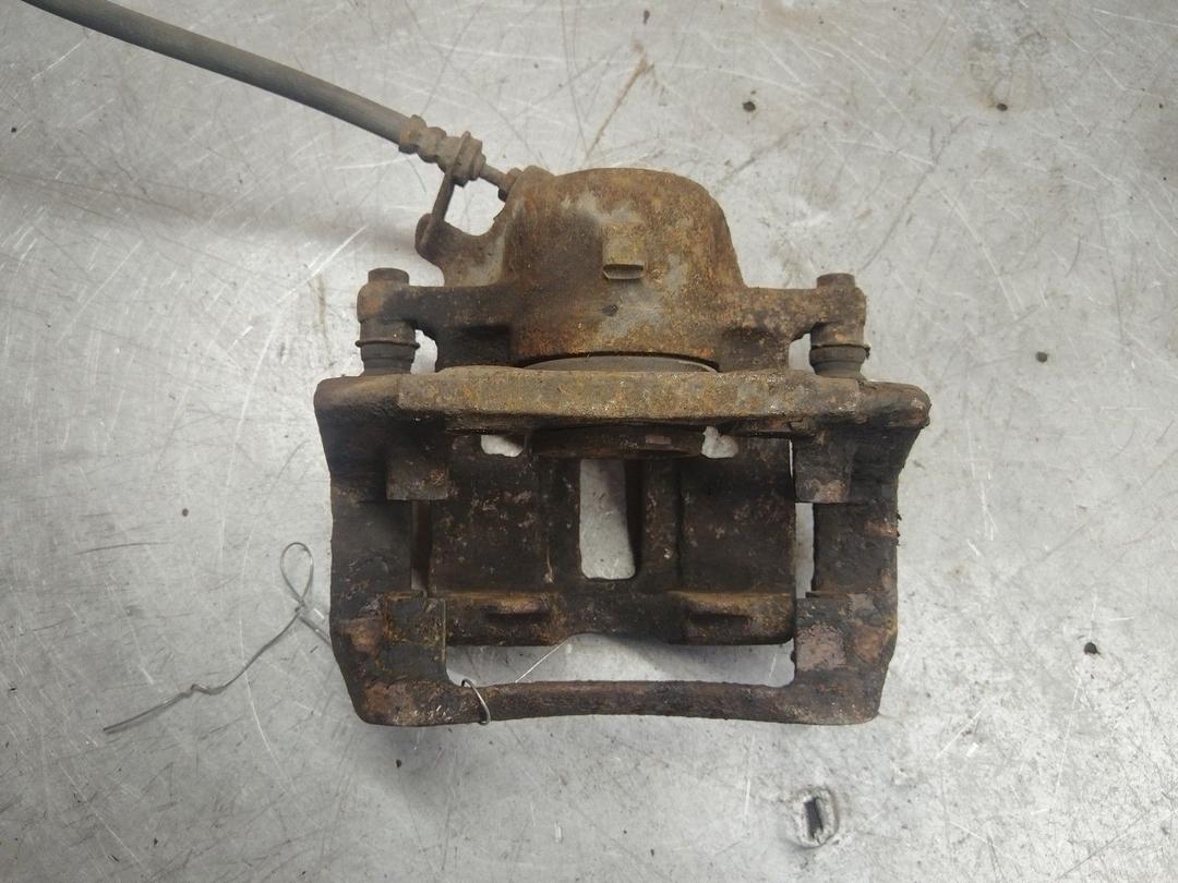 Суппорт передний левый KFCYH5 Peugeot 406 - Фото 4