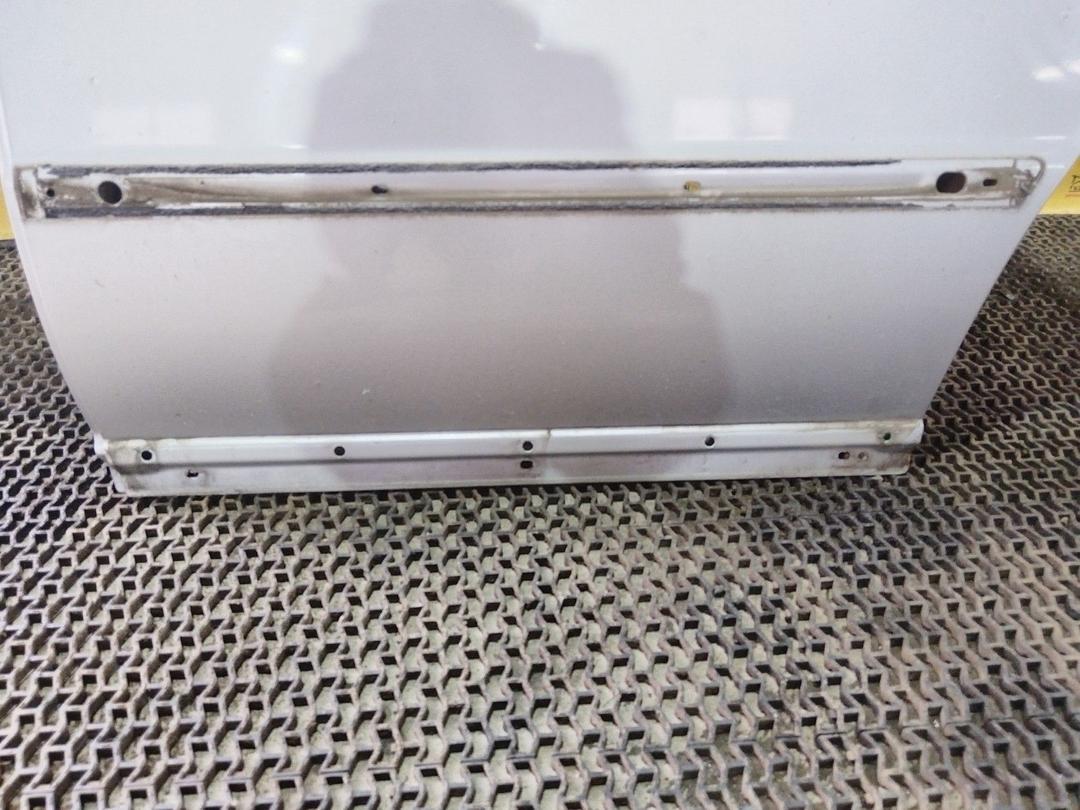 Дверь задняя левая 6JFHJW Volkswagen Passat купить в магазине запчастей бу