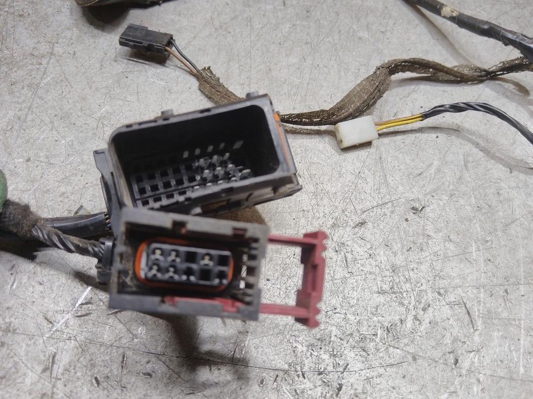 Проводка двери передней правой DVK7KI Opel Astra - Фото 5