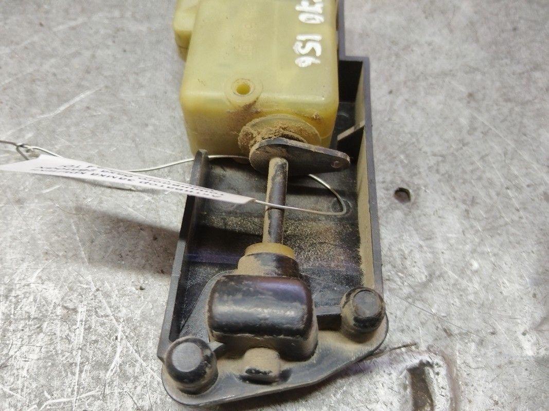 Активатор замка крышки топливного бака 2BM0GN Volvo V70 - Фото 4