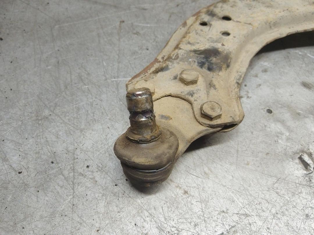 Рычаг передний левый T61ZHF Peugeot 306 - Фото 2