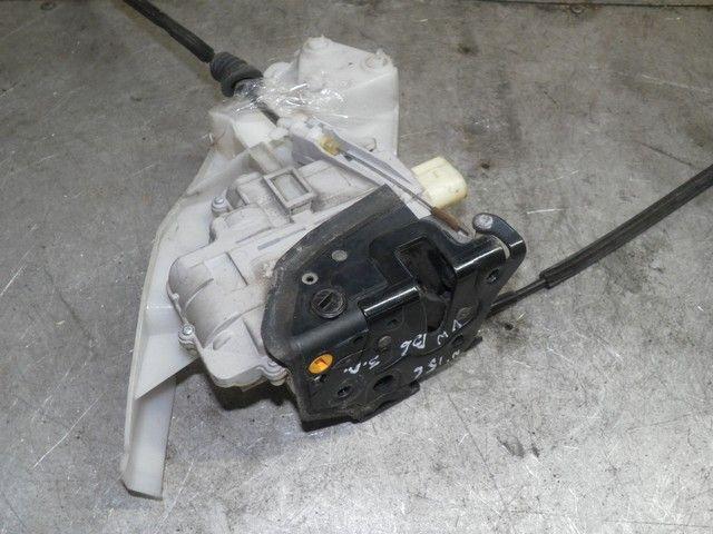 Замок двери задней левой D0GLO1 Volkswagen Passat купить с доставкой