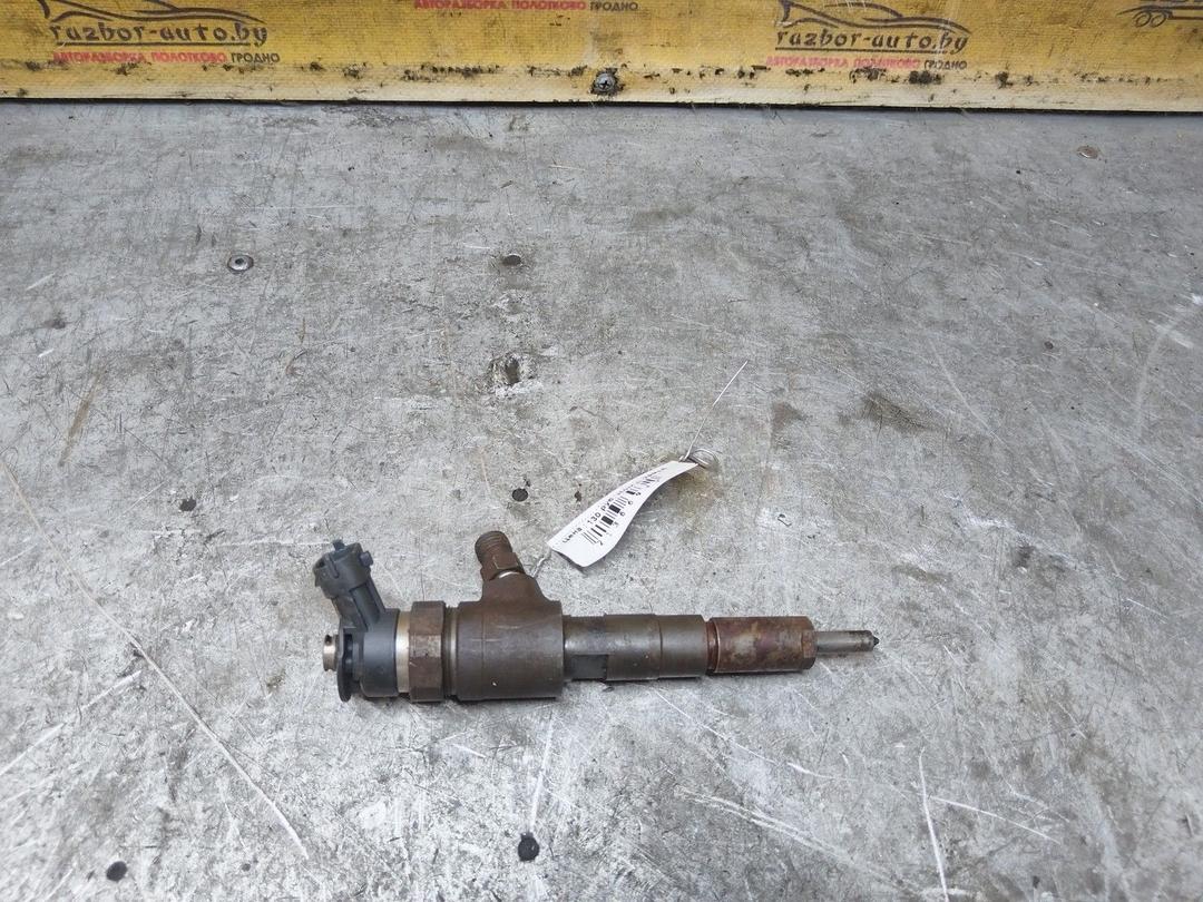 Форсунка I4HS33 Peugeot 206