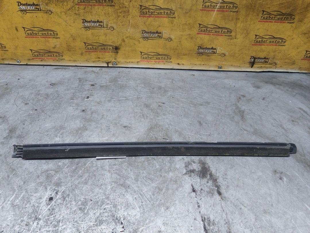Молдинг стекла двери задней правой наружный I3YWV0 Hyundai Getz купить в магазине запчастей бу