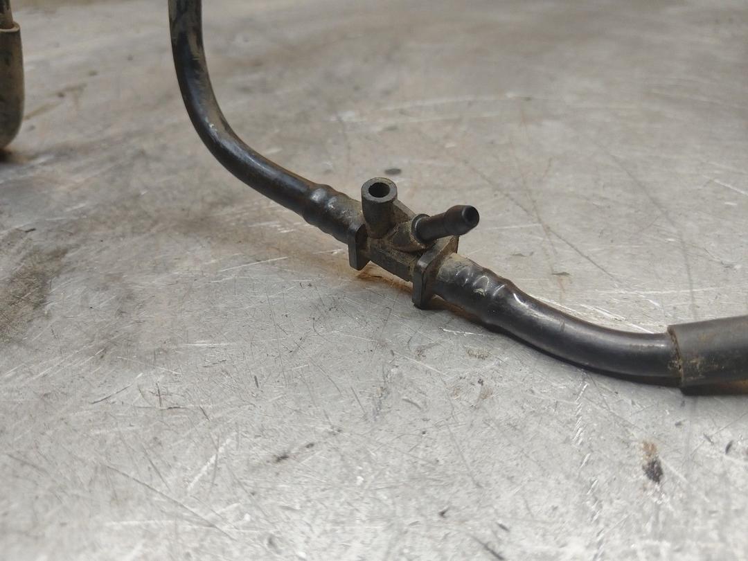 Трубка вакуумная IZT3YW Peugeot Partner - Фото 3