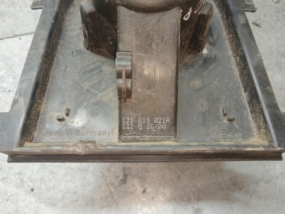 Моторчик печки ZE7L22 Seat Cordoba купить на авторазборке