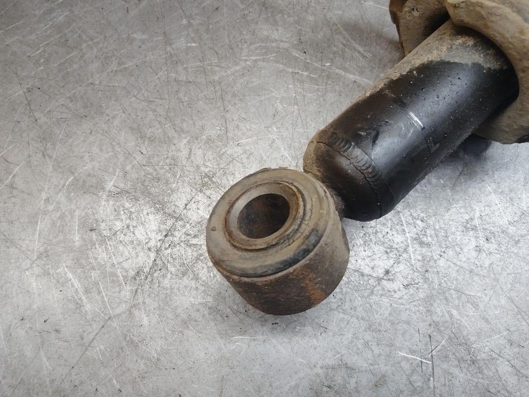 Амортизатор задний правый RDRKMK Toyota Corolla - Фото 4