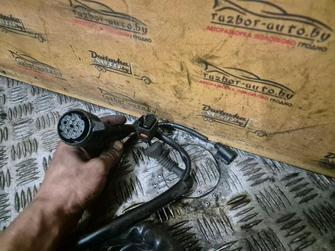 Проводка двигателя PV9Q0V Audi A4 - Фото 4