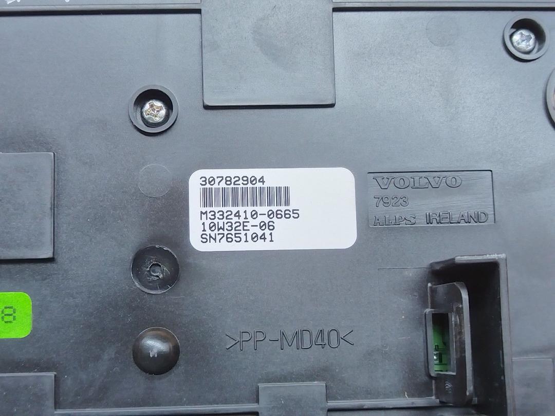 Блок управления печки/климат-контроля AI9LVX Volvo XC70 купить с доставкой. Огромный выбор запчастей и марок авто. У нас есть практически все.