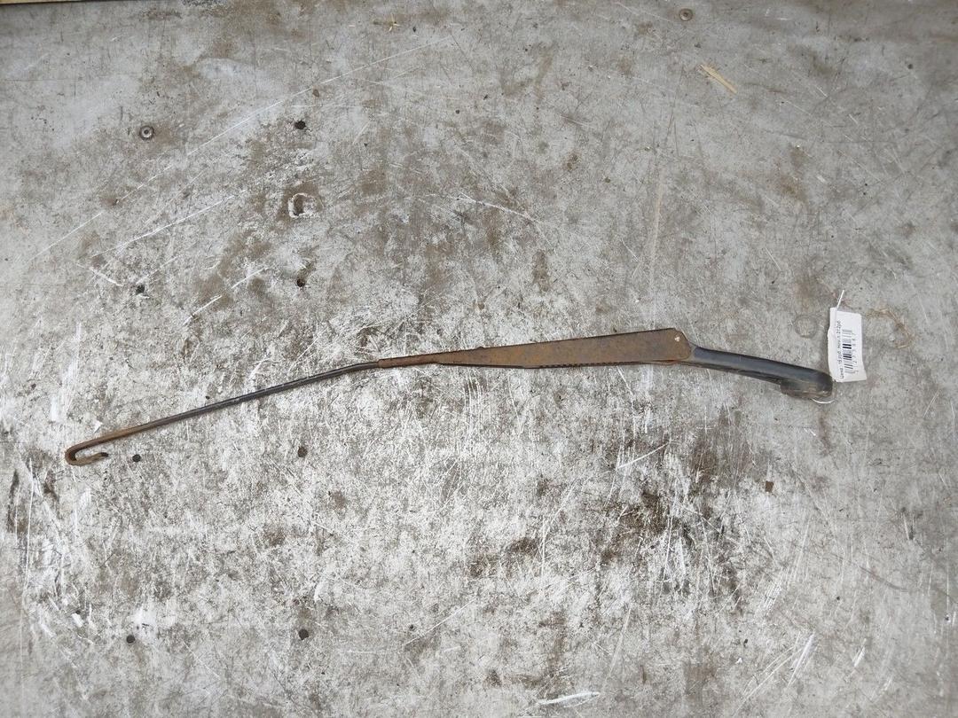 Щеткодержатель (поводок стеклоочистителя, дворник) 6ANW46 Fiat Palio купить с доставкой. Огромный выбор запчастей и марок авто. У нас есть практически все.