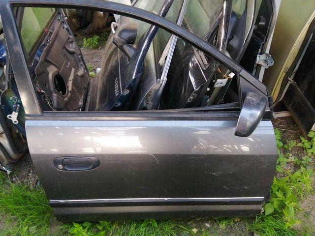 Замок двери передней правой 7HVBLK Mitsubishi Space Star