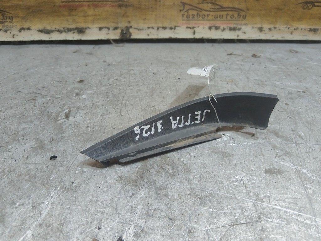 Молдинг стекла лобового J6LT7U Volkswagen Jetta - Фото 1