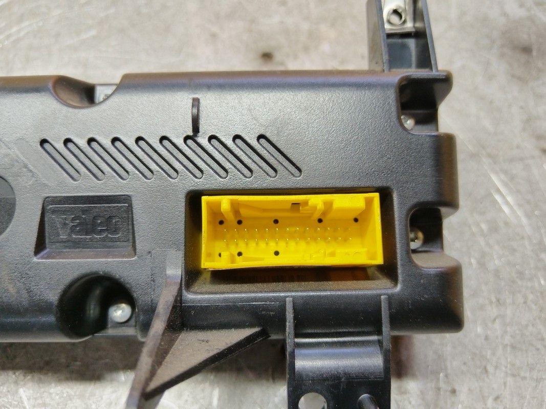 Блок управления печки/климат-контроля SM8WWV Peugeot 406 купить с доставкой