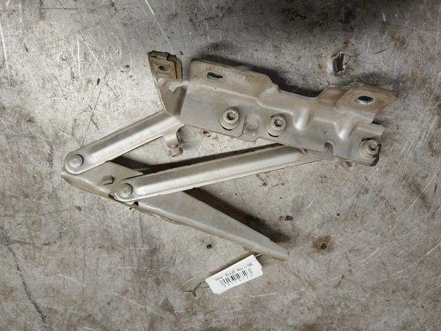 Петля капота 1Z8BEW Opel Insignia купить на авторазборке