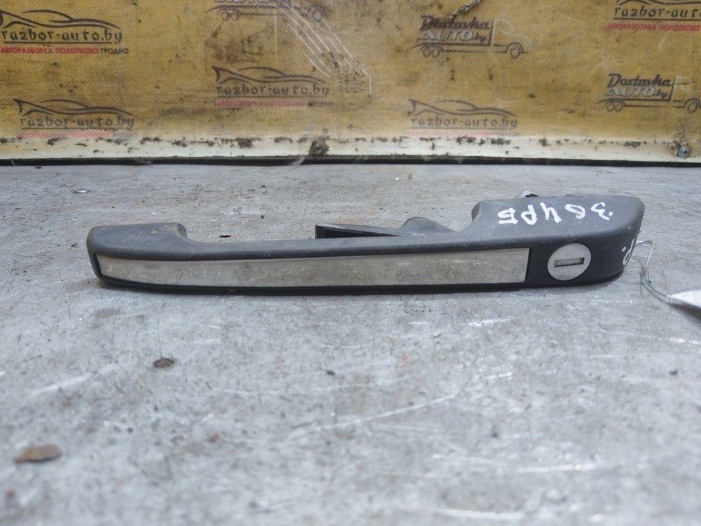 Ручка наружная передняя правая 5ZB83T Audi 100 - Фото 1