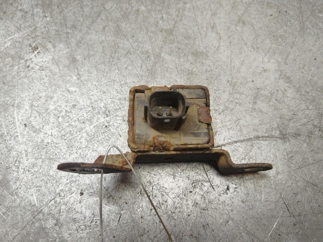 Датчик удара 3WFAI9 Toyota Corolla купить с доставкой