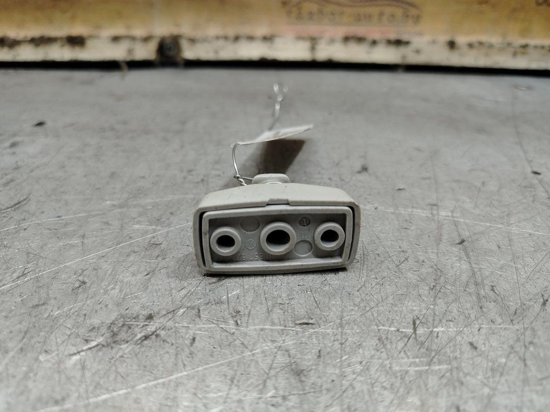 Крепление (крючок) солнцезащитного козырька 1NO5R8 Seat Arosa - Фото 3