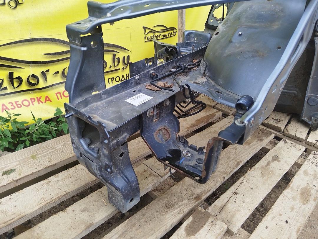 Стойка кузовная передняя левая 96KFAW Citroen C4 купить на авторазборке