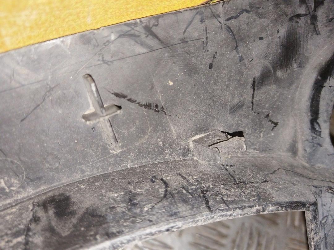 Пластик моторного отсека DZKJHJ Citroen Xsara купить на авторазборке