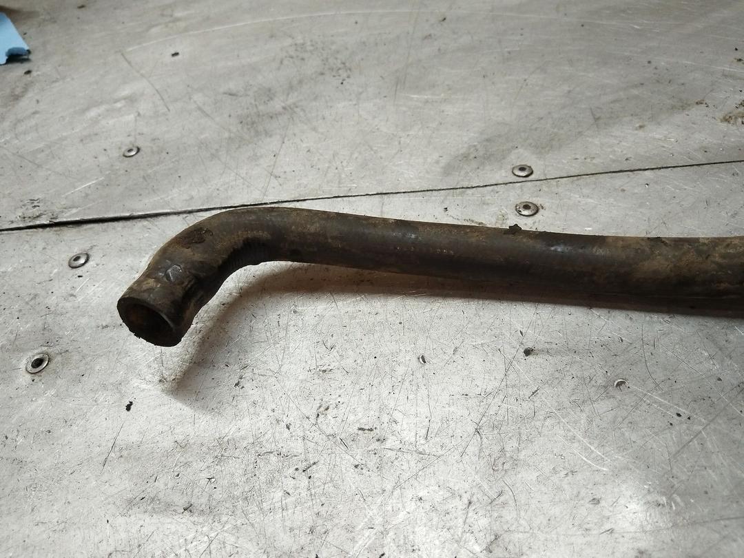 Патрубок радиатора RY0721 Audi A4 - Фото 4