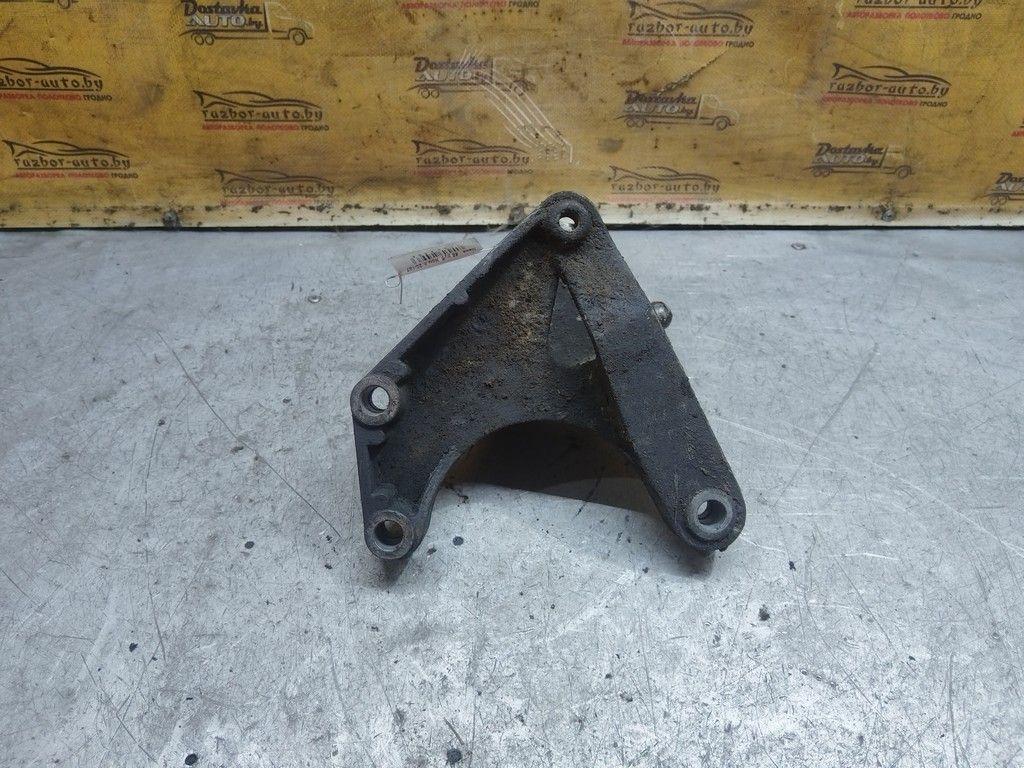 Кронштейн КПП R2THJ7 Opel Vectra - Фото 3