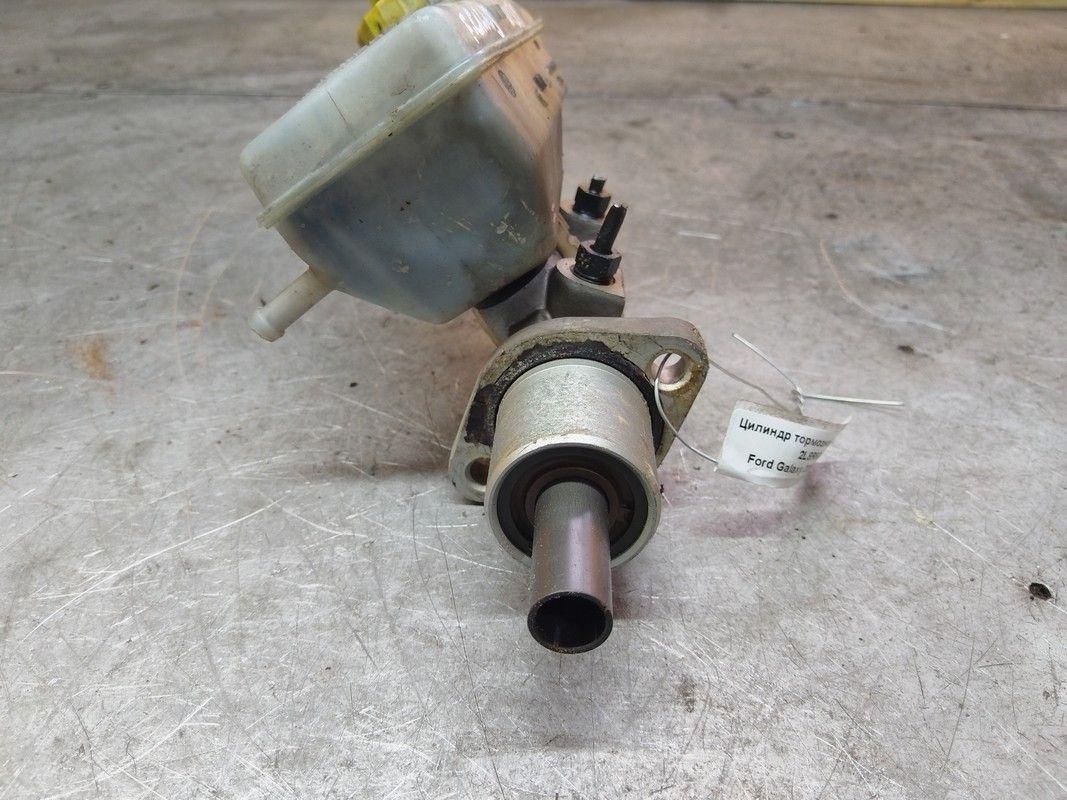 Цилиндр тормозной главный 2L8R60 Ford Galaxy - Фото 2