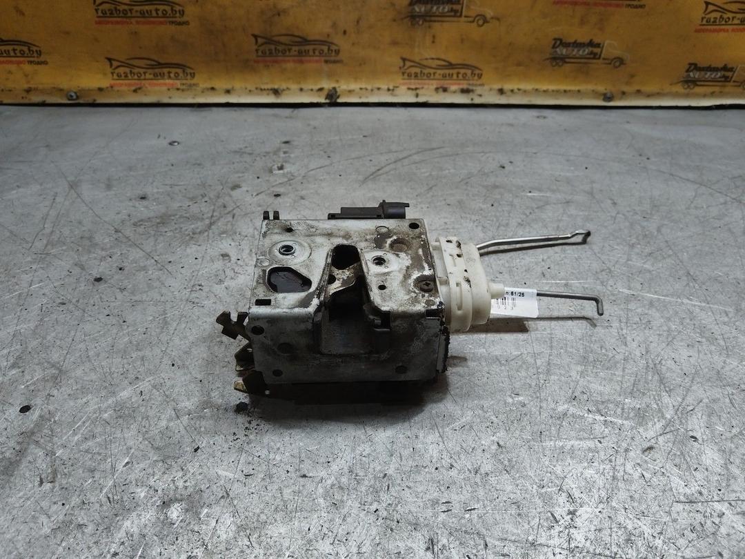 Замок двери передней левой GAIK3H Audi A4