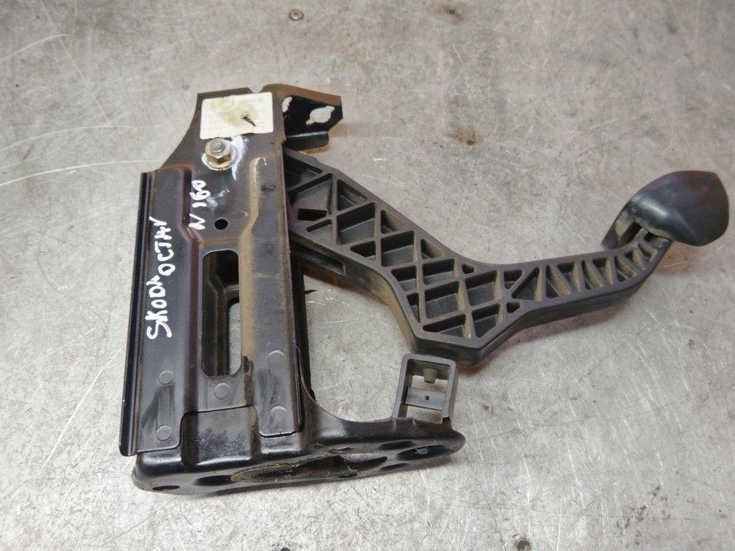 Узел педальный (блок педалей) RMPICU Skoda Octavia купить