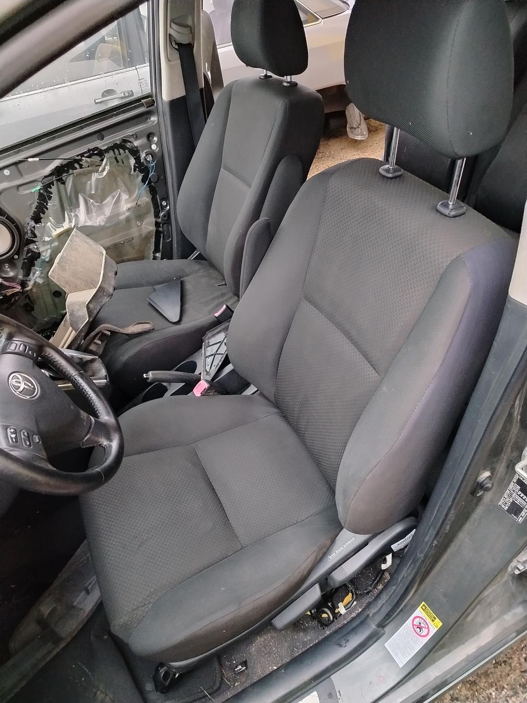 Ремень безопасности передний левый DBYZRU Toyota Corolla Verso