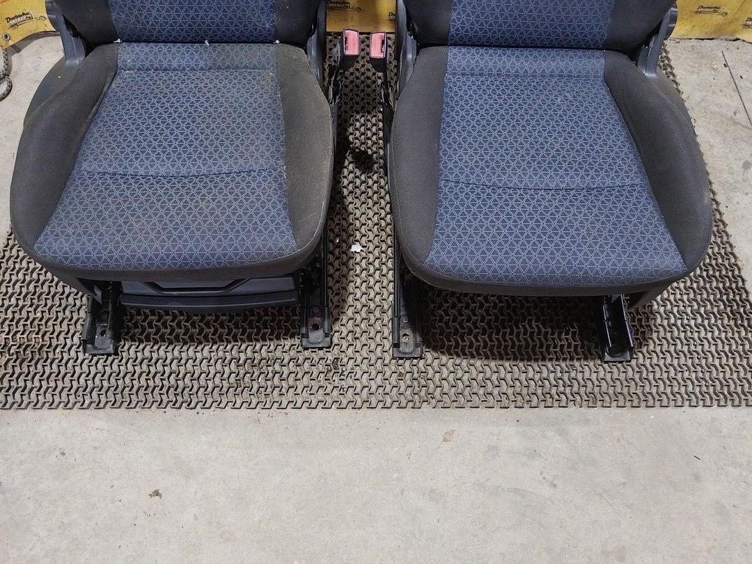 Сиденье переднее 41O40A Ford Galaxy купить с доставкой