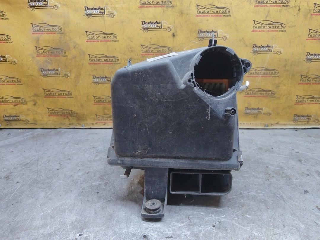 Корпус воздушного фильтра 9L2QKN Audi A6 - Фото 2