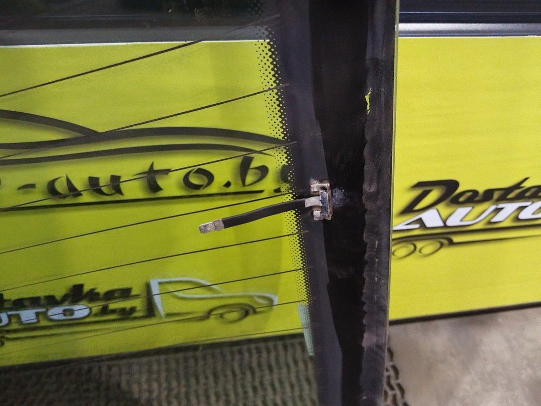 Стекло заднее 1YVWIN Peugeot 607 купить на авторазборке