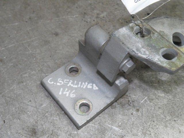 Петля двери передней правой 6O35EY Citroen Berlingo купить