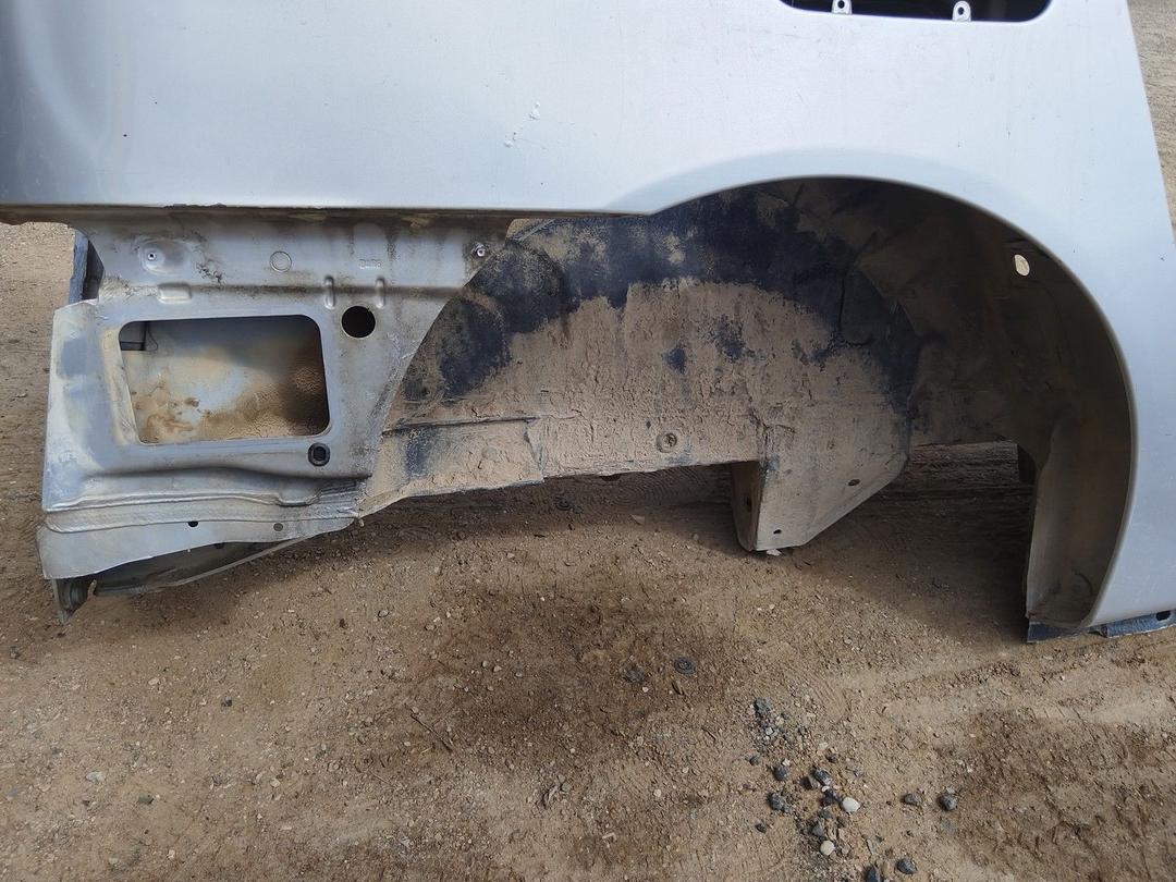 Крыло заднее правое CPJI4I Renault Espace купить