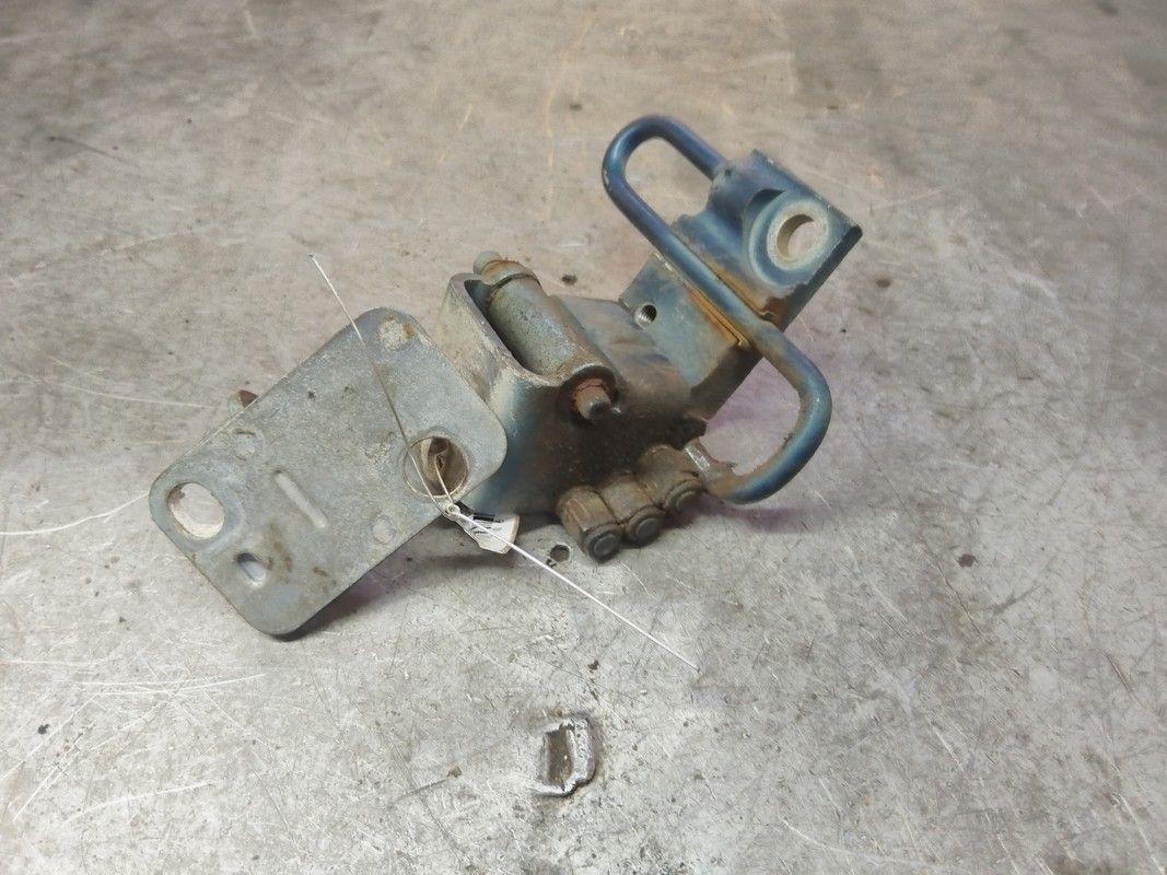 Петля двери передней правой 5P965R Seat Altea - Фото 4