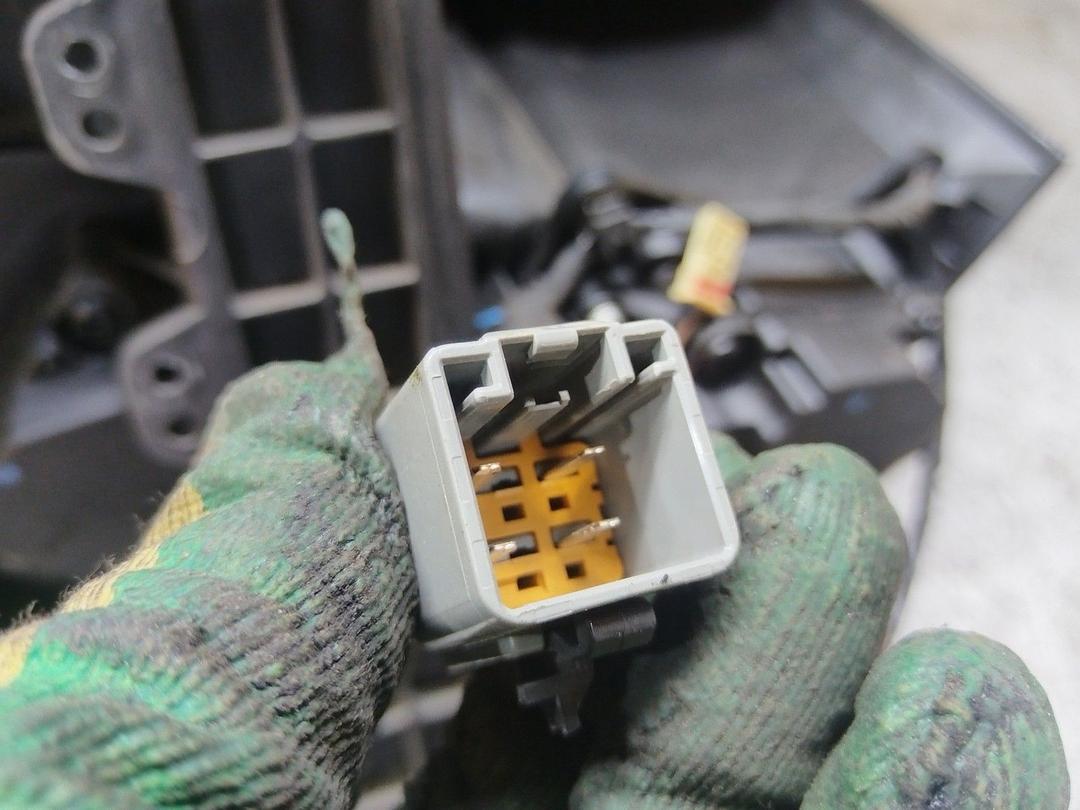 Корпус отопителя (печки) 88N5B5 Volvo S40 купить