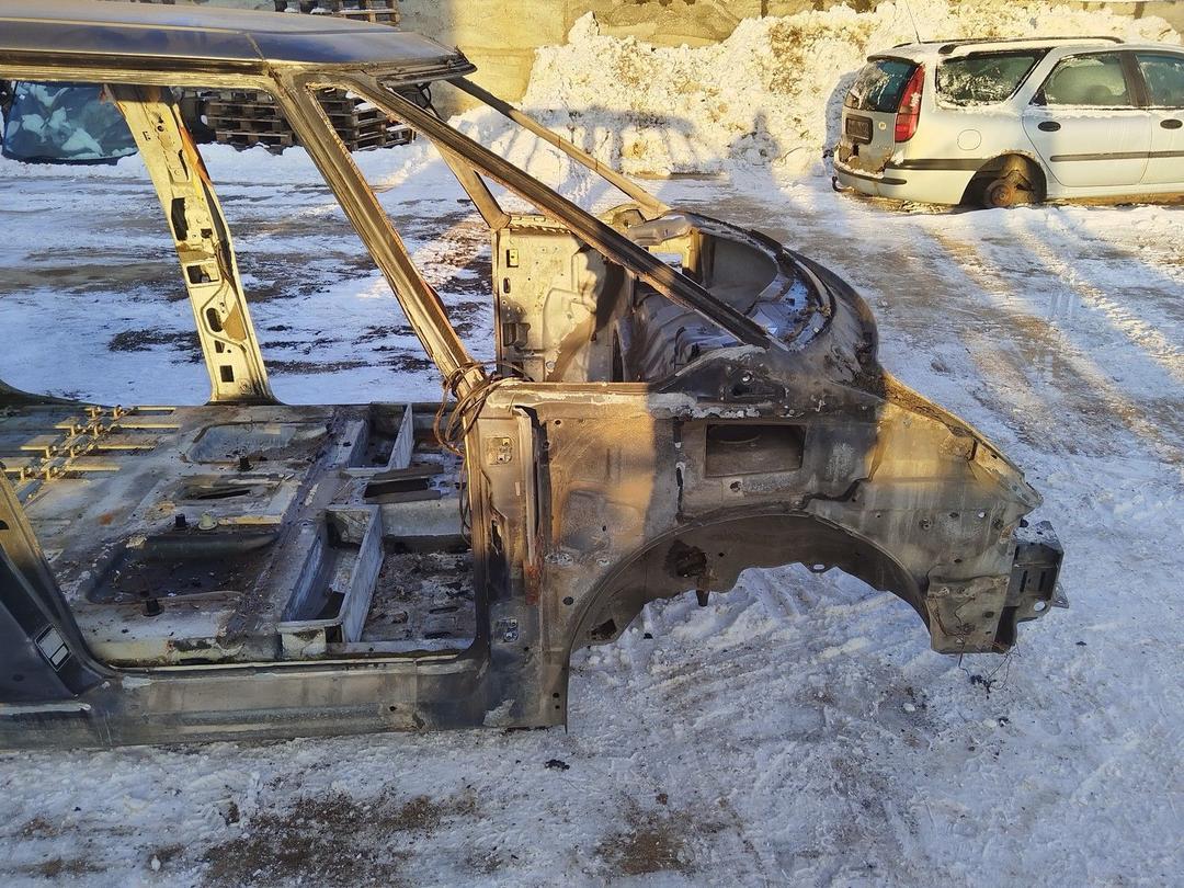 Стойка кузовная передняя правая WMRV0F Renault Espace