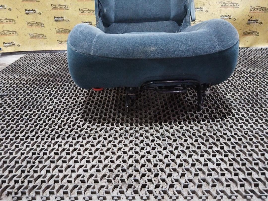 Сиденье заднее AEMLGA Renault Scenic купить в магазине запчастей бу