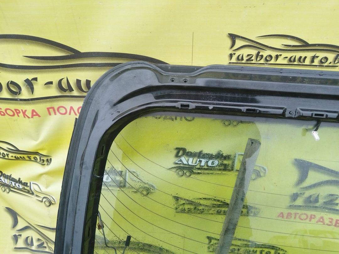 Крышка багажника (дверь 3-5) JB2V8R Mitsubishi Carisma undefined