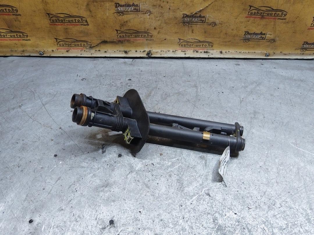 Патрубок отопителя (печки) M41FE1 Renault Laguna купить