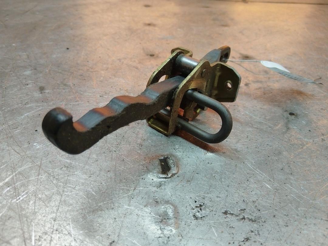 Ограничитель открывания двери передней D2RZ11 BMW 5 E39 - Фото 2