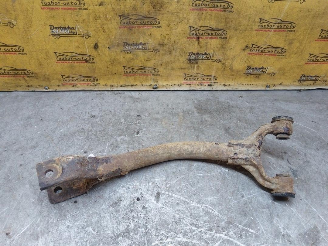 Рычаг задний правый CRFQ73 Peugeot 406 купить с доставкой