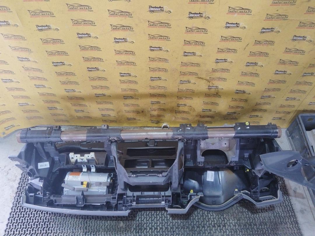 Панель передняя салона (торпедо) 4D190V Volvo S40 undefined