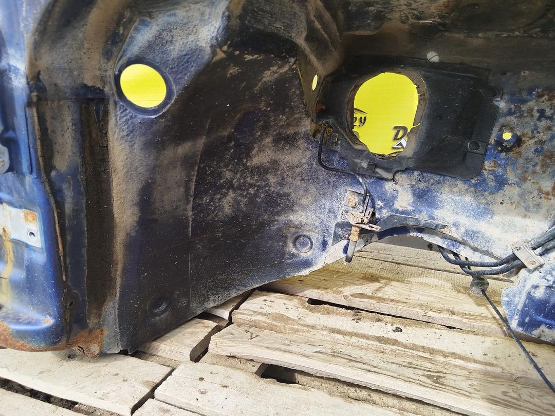 Стойка кузовная передняя правая TRE416 Audi A4 - Фото 6