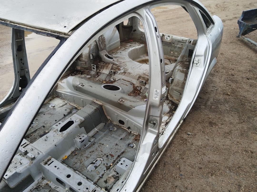 Стойка кузовная центральная левая 2MVAE8 Opel Vectra купить в магазине запчастей бу