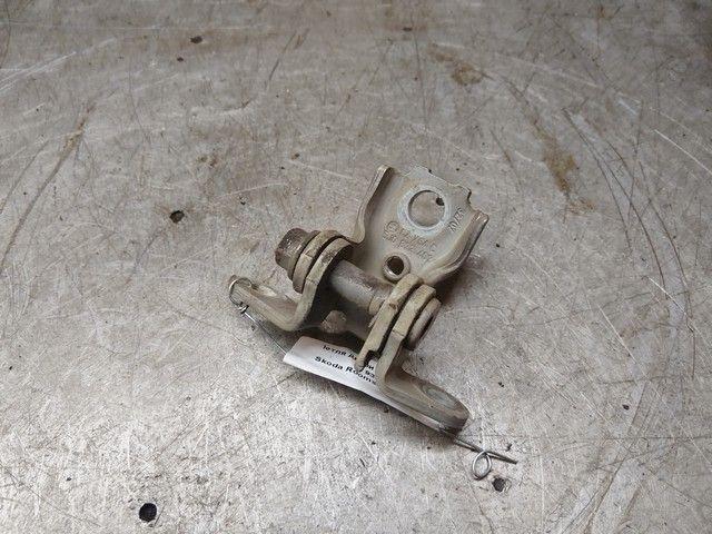 Петля двери передней левой 93RR3E Skoda Roomster - Фото 4