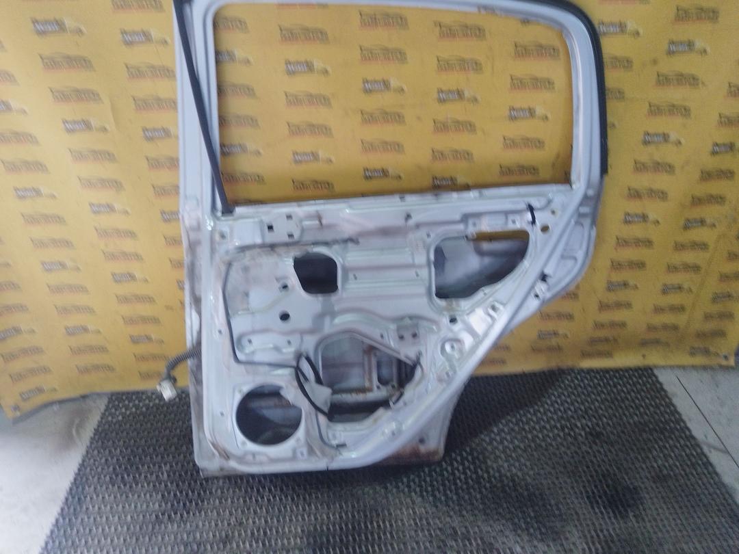 Дверь задняя правая WQE3AS Hyundai Getz купить в магазине запчастей бу