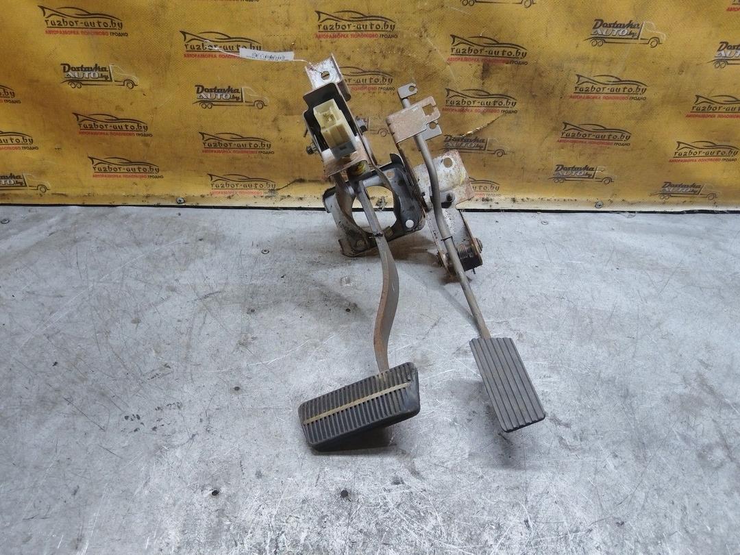 Узел педальный (блок педалей) Z36RNG Daewoo Leganza